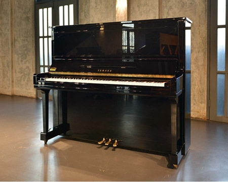 Đàn Yamaha Upright Piano U3