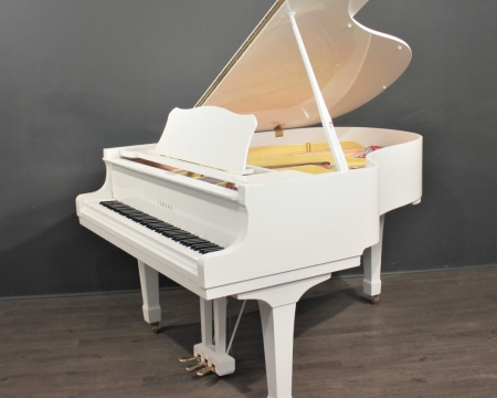 Yamaha Grand GB1K PWH