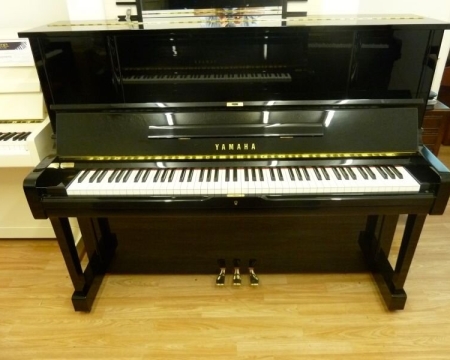 Đàn Yamaha Upright Piano UX-1