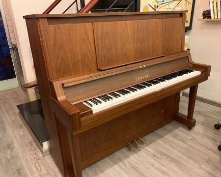 Đàn Yamaha Upright Piano W102B