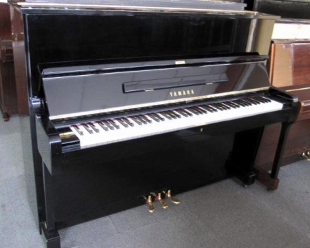 Đàn Yamaha Upright Piano U2F